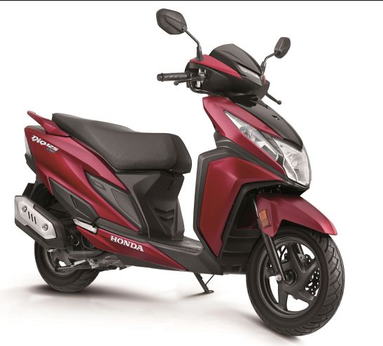 Honda Dio 125 on rent in Kolkata