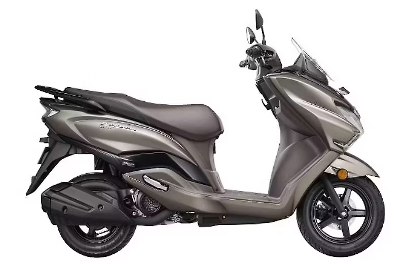 Suzuki Burgman on rent in Kolkata